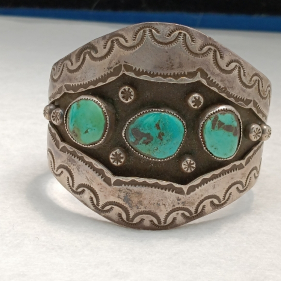 Native American Shadowbox Turquoise Large Sterling Silver Cuff Bracelet - Picture 1 of 7
